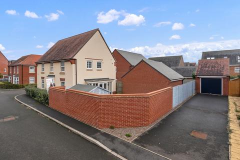 4 bedroom detached house for sale, Claydon Avenue, Barton Seagrave, NN15