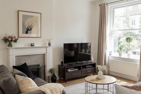 1 bedroom flat to rent, Newbury Street, London EC1A