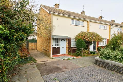 64 Finchmoor, Harlow, CM18 6UB