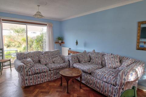 64 Finchmoor, Harlow, CM18 6UB