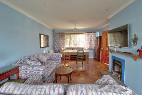 64 Finchmoor, Harlow, CM18 6UB