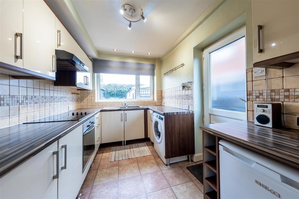 252 Swanlow Road-001.jpg