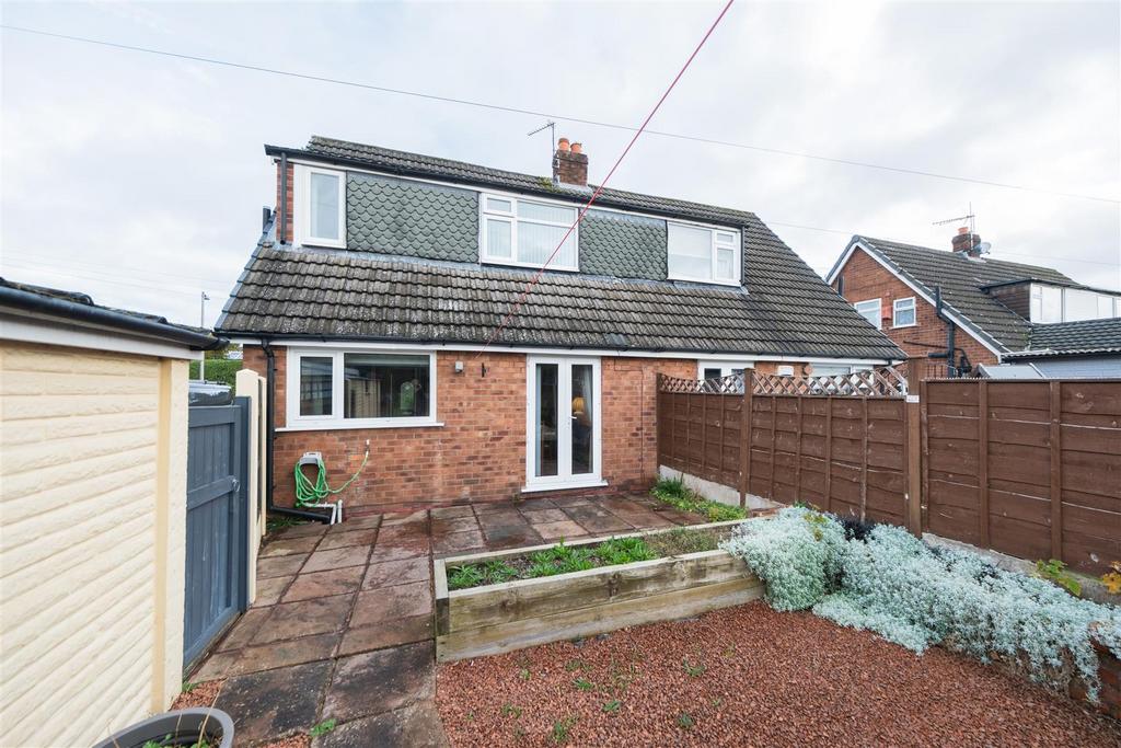 252 Swanlow Road-026.jpg