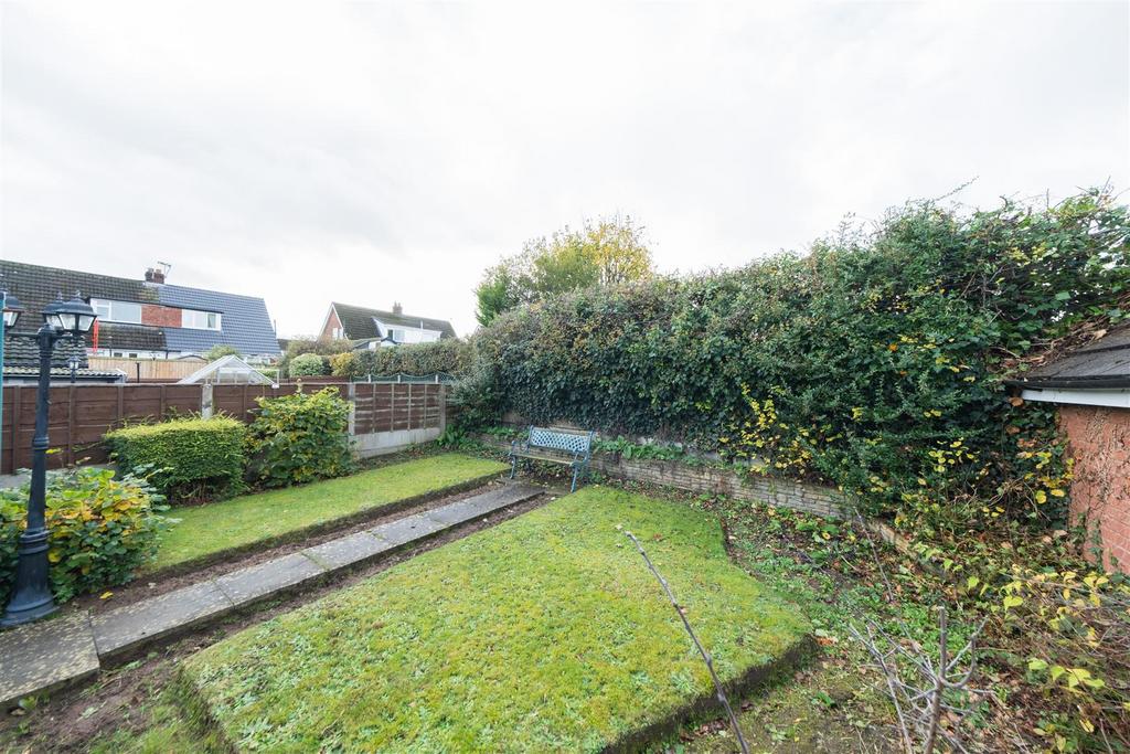 252 Swanlow Road-032.jpg