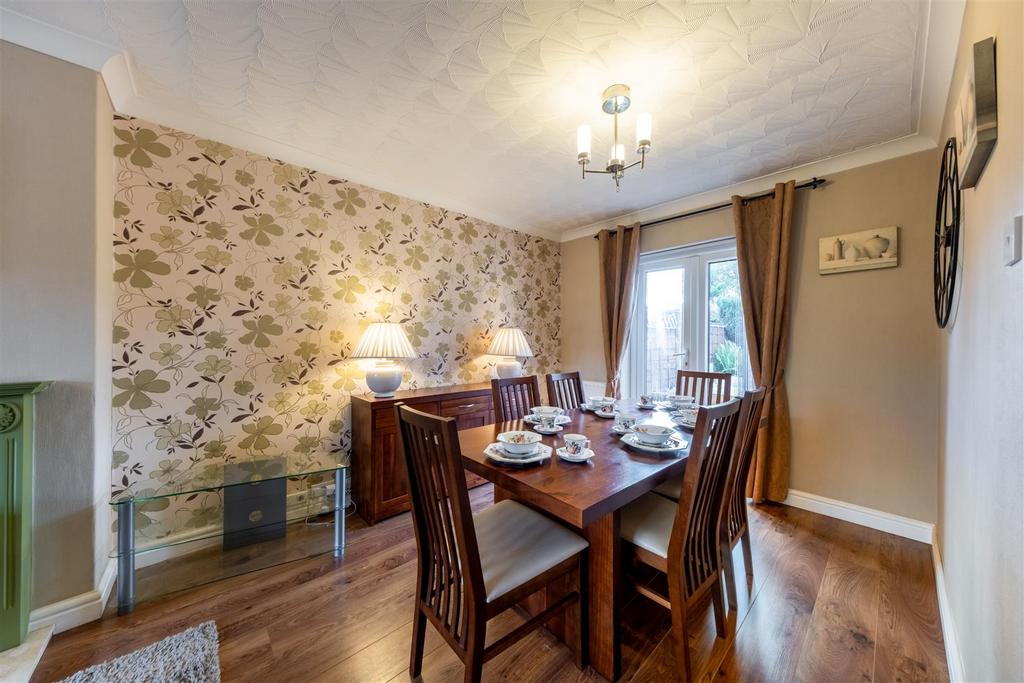 252 Swanlow Road-009.jpg