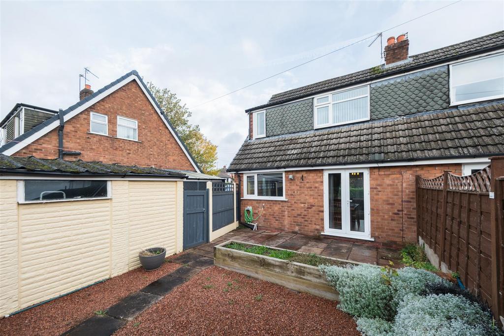 252 Swanlow Road-027.jpg