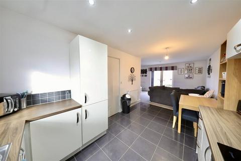 3 bedroom end of terrace house for sale, Boothferry Park Halt, Hull