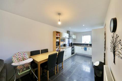 3 bedroom end of terrace house for sale, Boothferry Park Halt, Hull