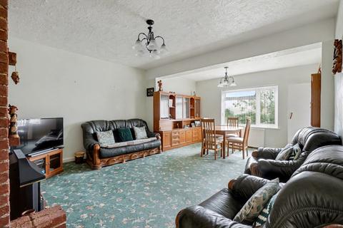 2 bedroom semi-detached bungalow for sale, Wakeley Road, Rainham