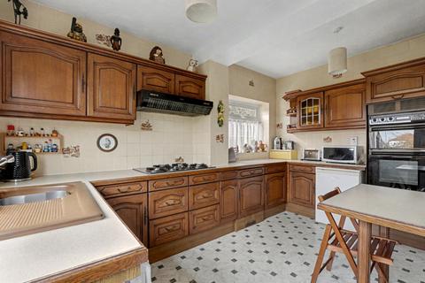 2 bedroom semi-detached bungalow for sale, Wakeley Road, Rainham