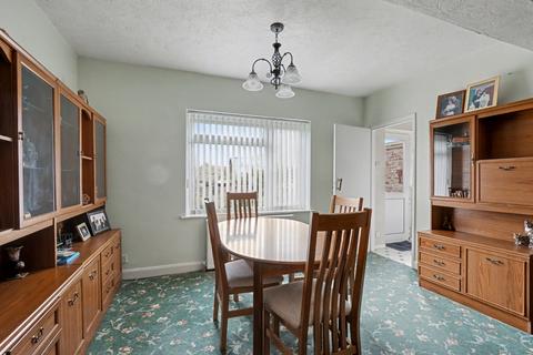 2 bedroom semi-detached bungalow for sale, Wakeley Road, Rainham