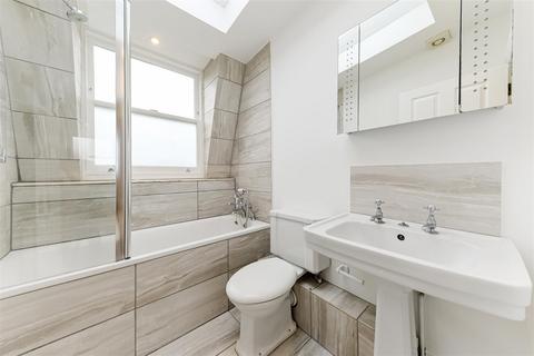 2 bedroom flat for sale, Waterford Road, Fulham Broadway, SW6
