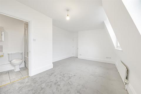 2 bedroom flat for sale, Waterford Road, Fulham Broadway, SW6