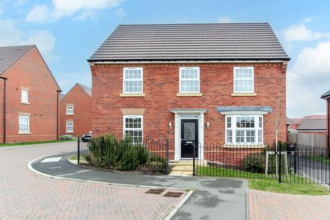 4 bedroom detached house for sale, Hamlet Street, Wellingborough NN8