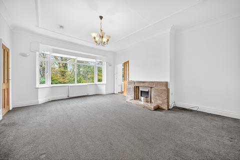 3 bedroom apartment for sale, 468a Harrogate Road, Leeds LS17