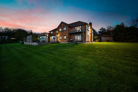 undefined, Mill Hey Road, Wirral CH48