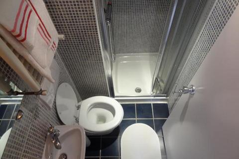 undefined, Belgrave Road, London SW1V