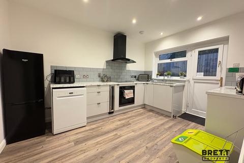 undefined, Lawnswood, Saundersfoot, Pembrokeshire. SA69 9HX