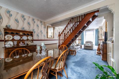 3 bedroom end of terrace house for sale, Springhead Road, Northfleet, Gravesend