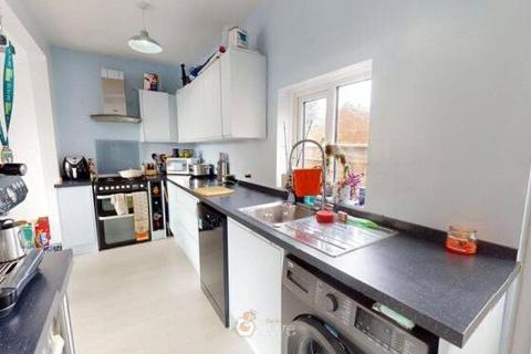 3 bedroom semi-detached house for sale, Buckingham Road, South Yorkshire DN2