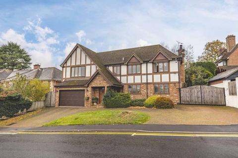 undefined, South Park Crescent, Gerrards Cross SL9