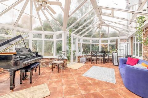 undefined, South Park Crescent, Gerrards Cross SL9
