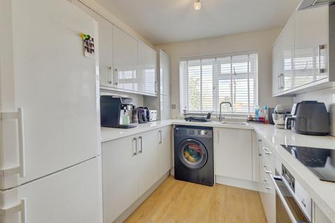 undefined, London Road, Hadleigh, SS7