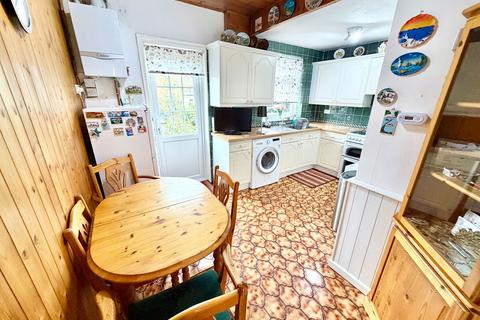 3 bedroom semi-detached house for sale, Beverley Drive, Edgware HA8