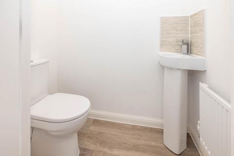 3 bedroom end of terrace house to rent, Lydney GL15