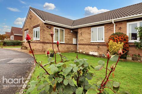 2 bedroom bungalow for sale, Kelston Gardens, Weston-Super-Mare
