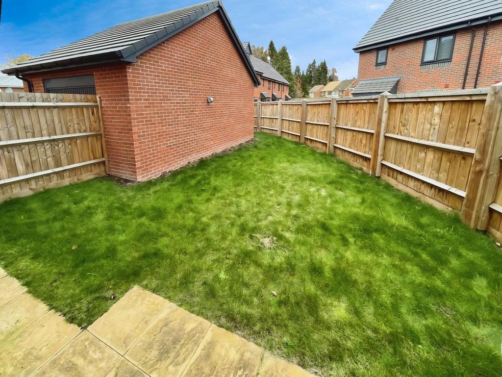 4ac25142-Garden.jpg