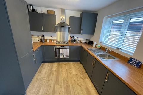 undefined, Jones Road, Warwick