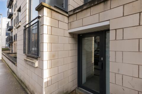 undefined, Flat 4, 1 Colonsay Close, Edinburgh
