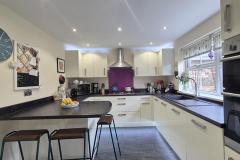 undefined, Flying Fields Road, Southam, CV47
