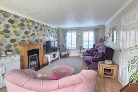 undefined, Flying Fields Road, Southam, CV47