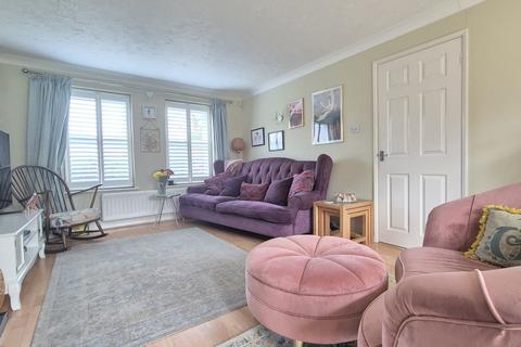 undefined, Flying Fields Road, Southam, CV47