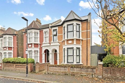 2 bedroom flat for sale, Lausanne Road, London N8