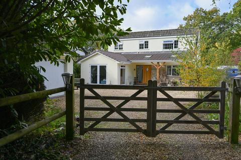 4 bedroom detached house for sale, Dewlands Road, Verwood, BH31