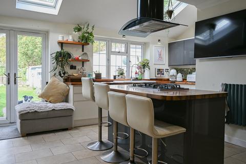4 bedroom detached house for sale, Dewlands Road, Verwood, BH31