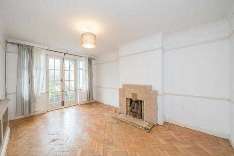 undefined, Staines Road, Twickenham TW2