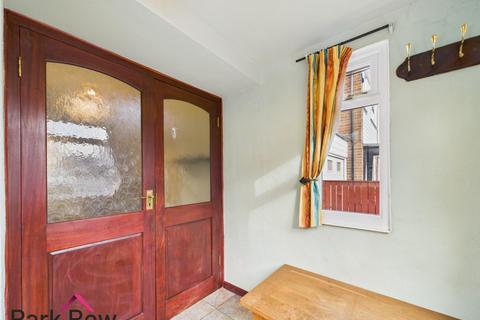 3 bedroom semi-detached house for sale, Westfield Close, South Milford, Leeds