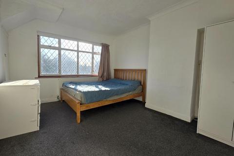 3 bedroom terraced house to rent, Darcy Drive, Harrow, Middlesex, HA3 9JP