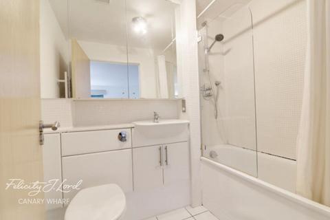 2 bedroom apartment to rent, Cassilis Road, LONDON