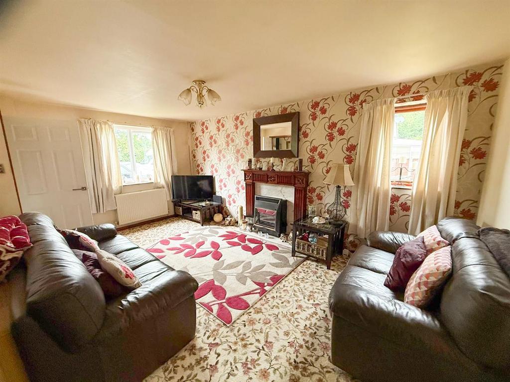 Property 3.jpg