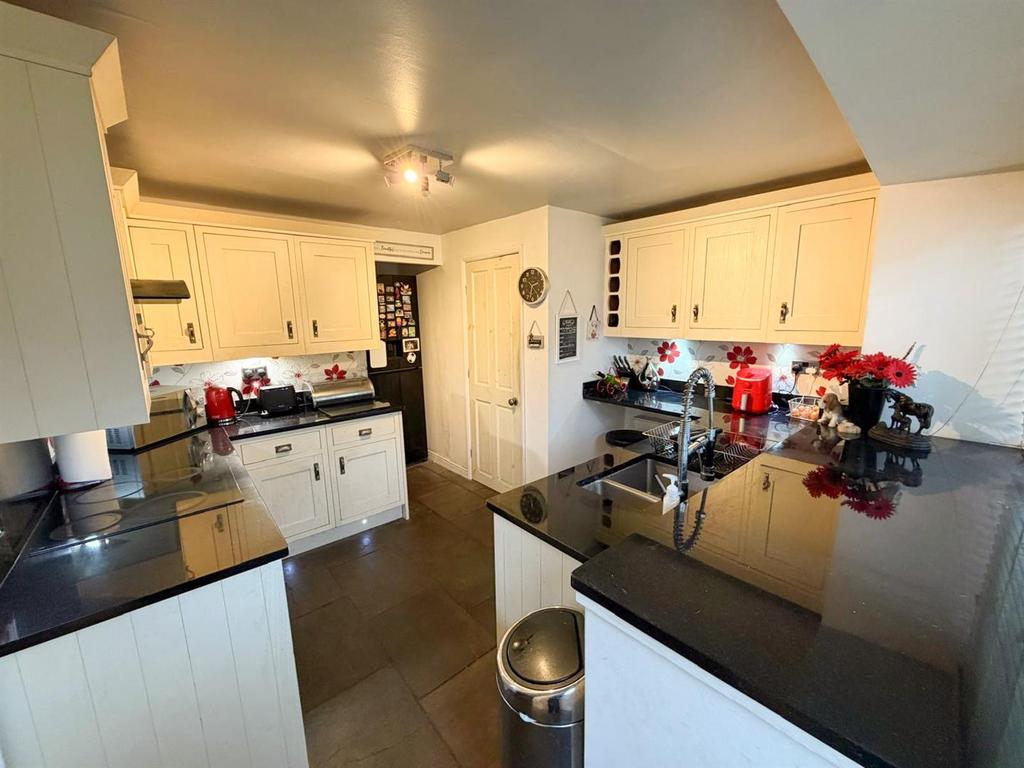 Property 17.jpg
