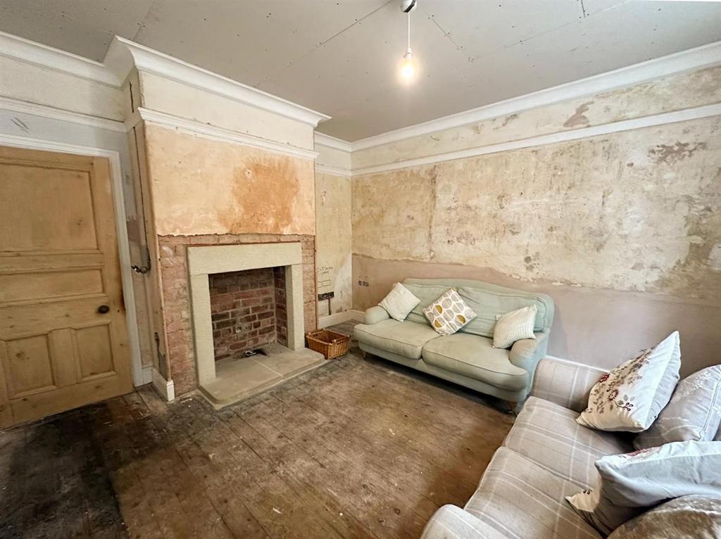 Property 15.jpg