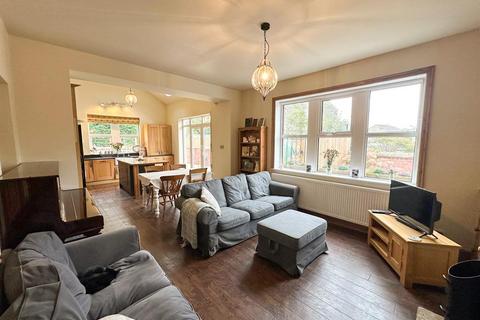 5 bedroom detached house for sale, Wharfeside Avenue, Skipton BD23