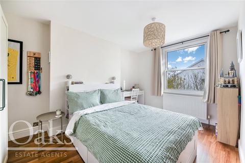 78c Penge Road, London, SE20 7UL