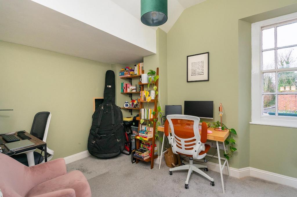 FK8 HRD - Bedroom B.jpg