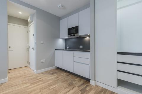 undefined, 24 Cairnfield Avenue
